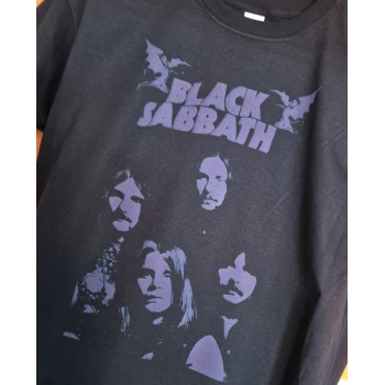 T-shirt nera black sabbath