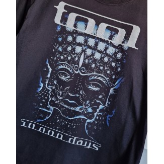 T-shirt tool 10.000 days
